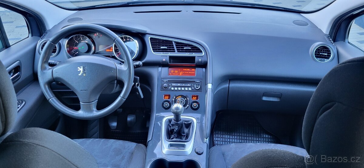 Peugeot 3008 1,6i - 88kw. EURO 5 - PĚKNÝ STAV / 89 000km - 17