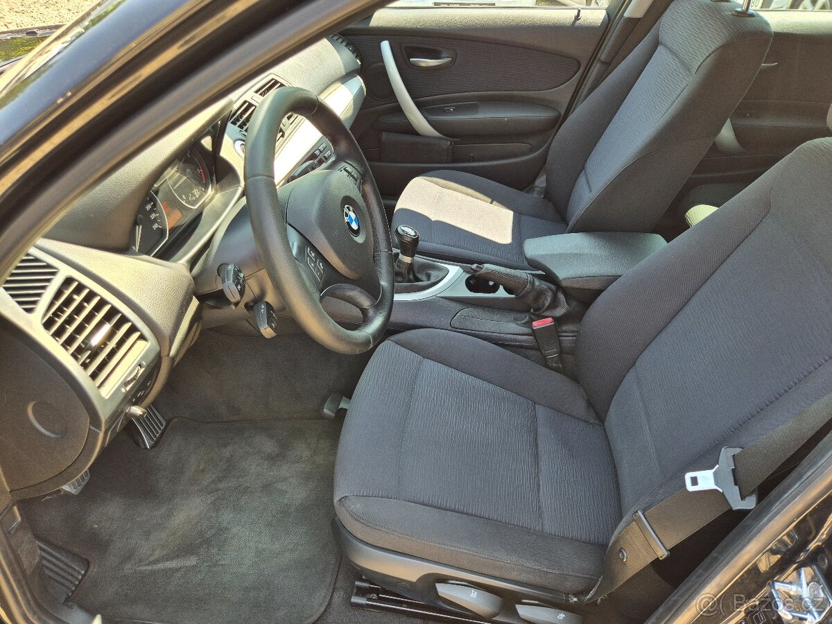 BMW E87,118d,105KW,6rychl.XENON,VÝHŘEV,PDC,R.V.2008 - 17