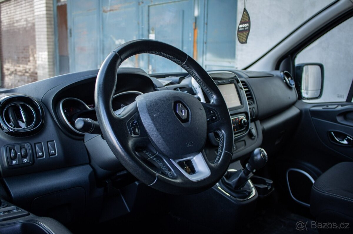Renault Trafic SpaceClass L2H1 1.6 dCi, 8-Miestny - 17