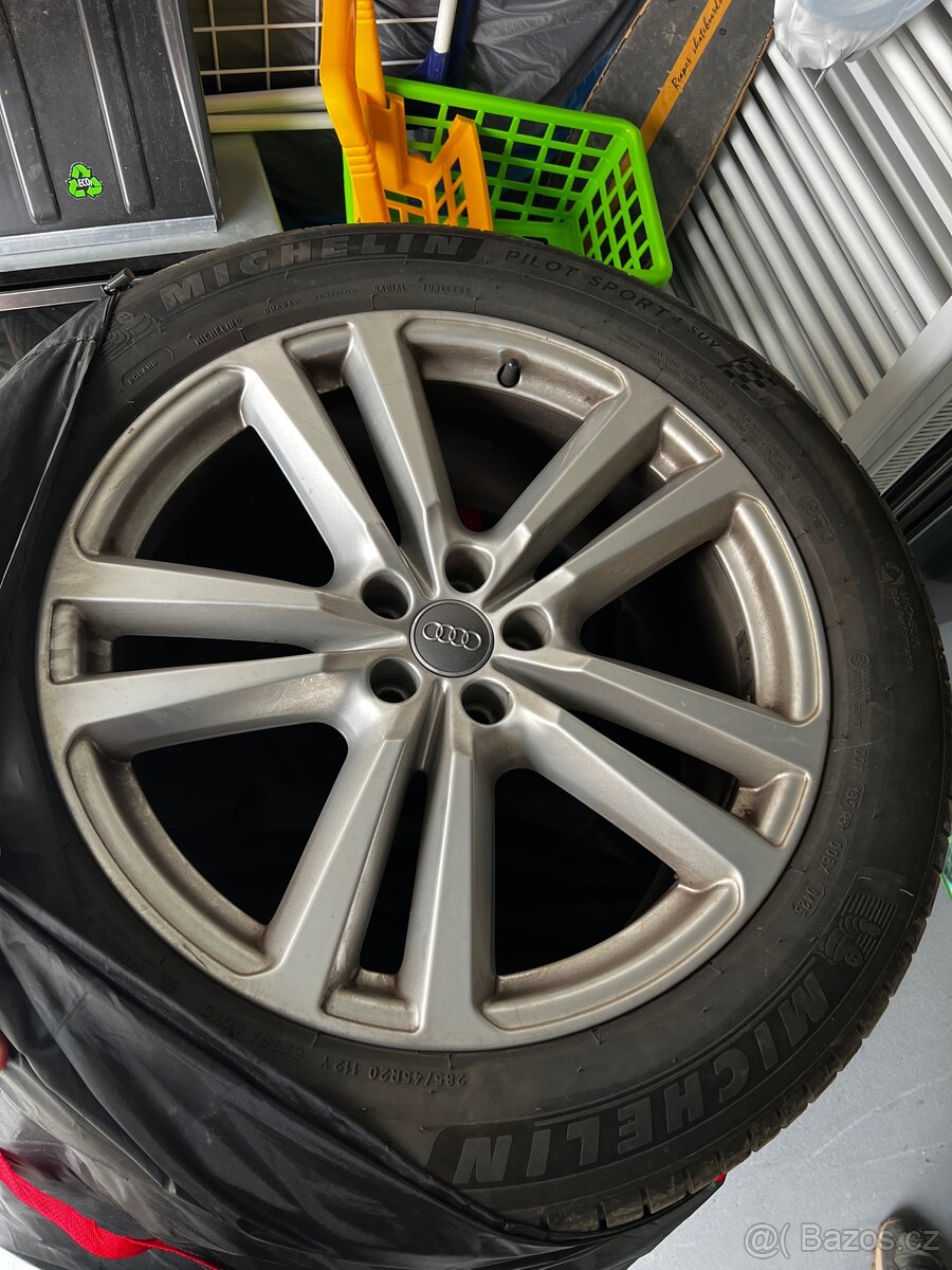 Audi Q7 S-line - 17