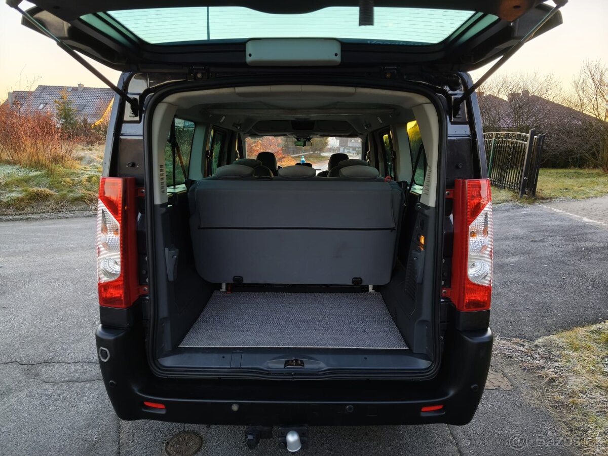 CITROEN JUMPY VAGABOUND 2,0HDI 120KW 7 MÍST R.V.2011 - 17