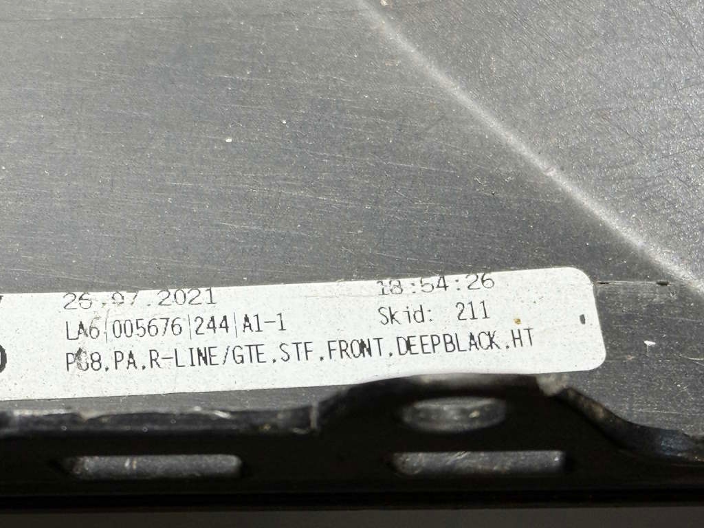 VW PASSAT B8 LIFT nárazník R-LINE 6xPDC 3G0807221G POŠKOZENÝ - 17