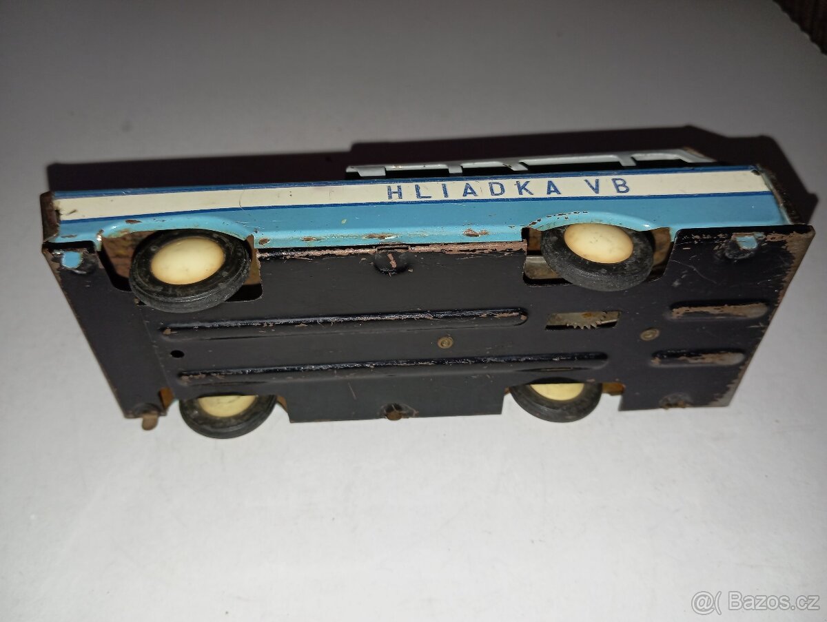 Modely auticek - 17