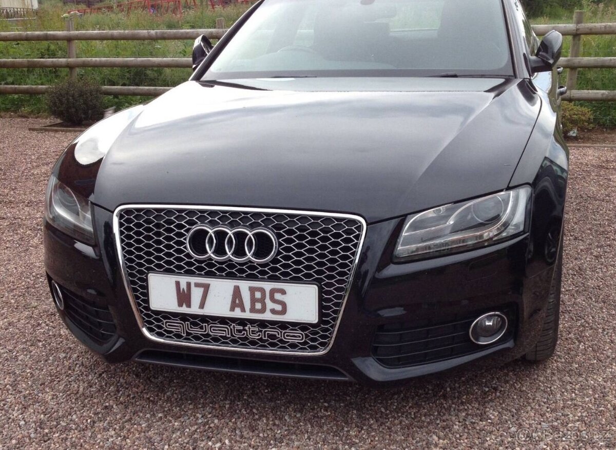 Audi QUATTRO NAPIS OZNACENIE LOGO DO MASKY - 17