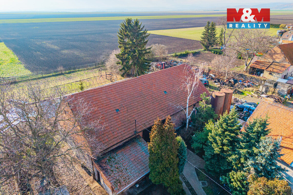 Prodej rodinného domu 8+1, 2873 m² Račetice - 17