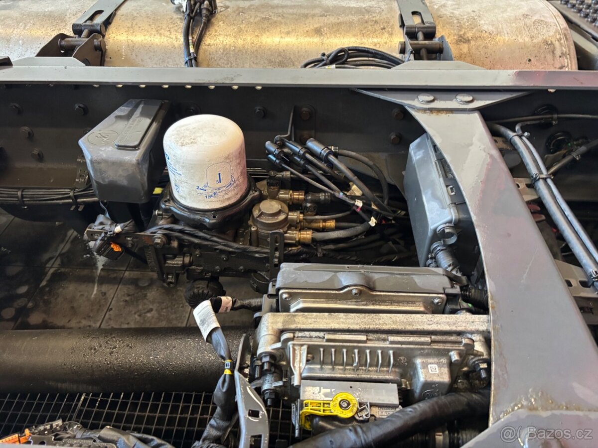 VOLVO FH 500 ADR - 17