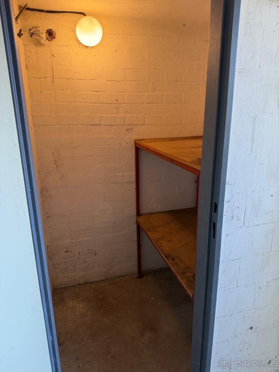 Prodej chaty u lesa - 17