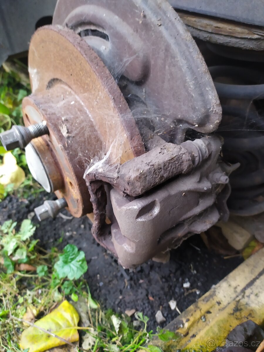 Renault trafic 1.9 dci 74kw 2005 74kw Opel Vivaro díly - 17