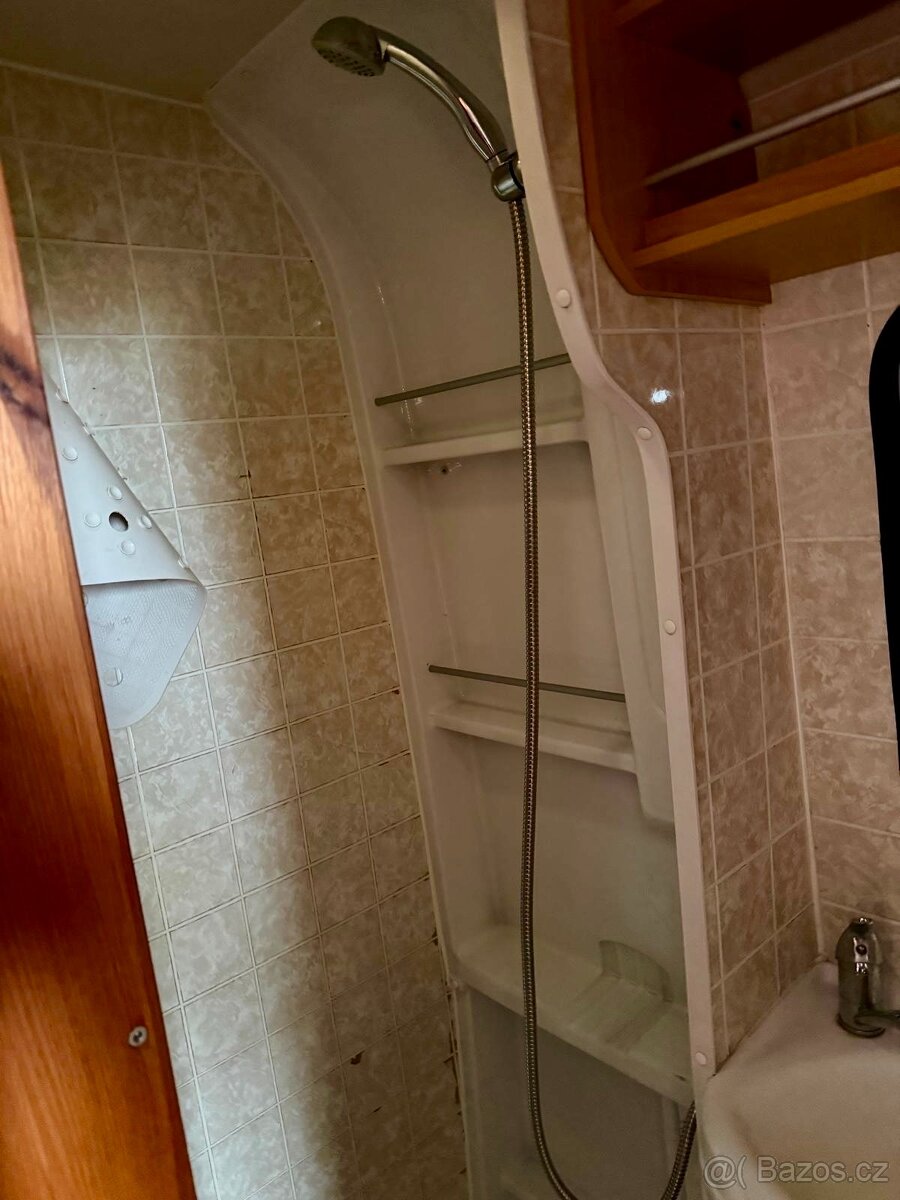 Prodám obytné auto - 17