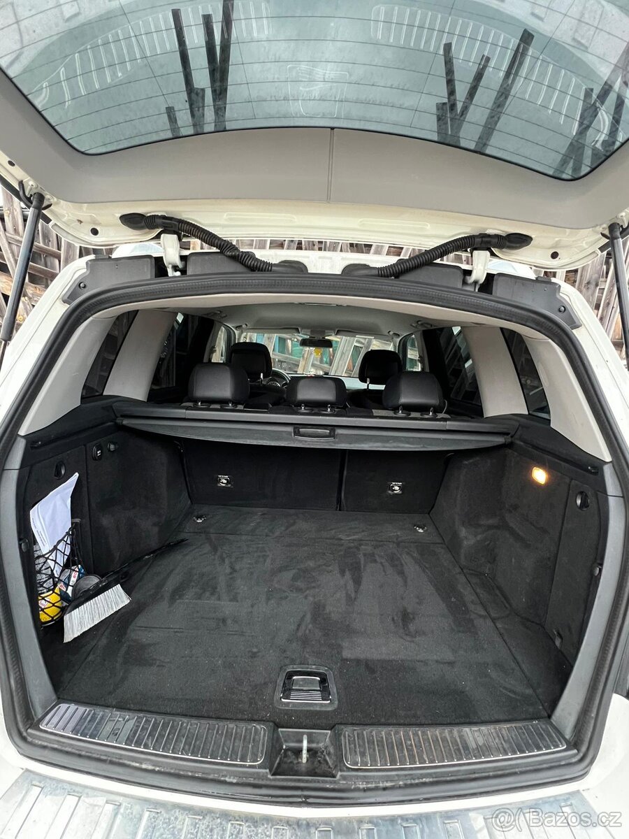 Mercedes Benz GLK - 17