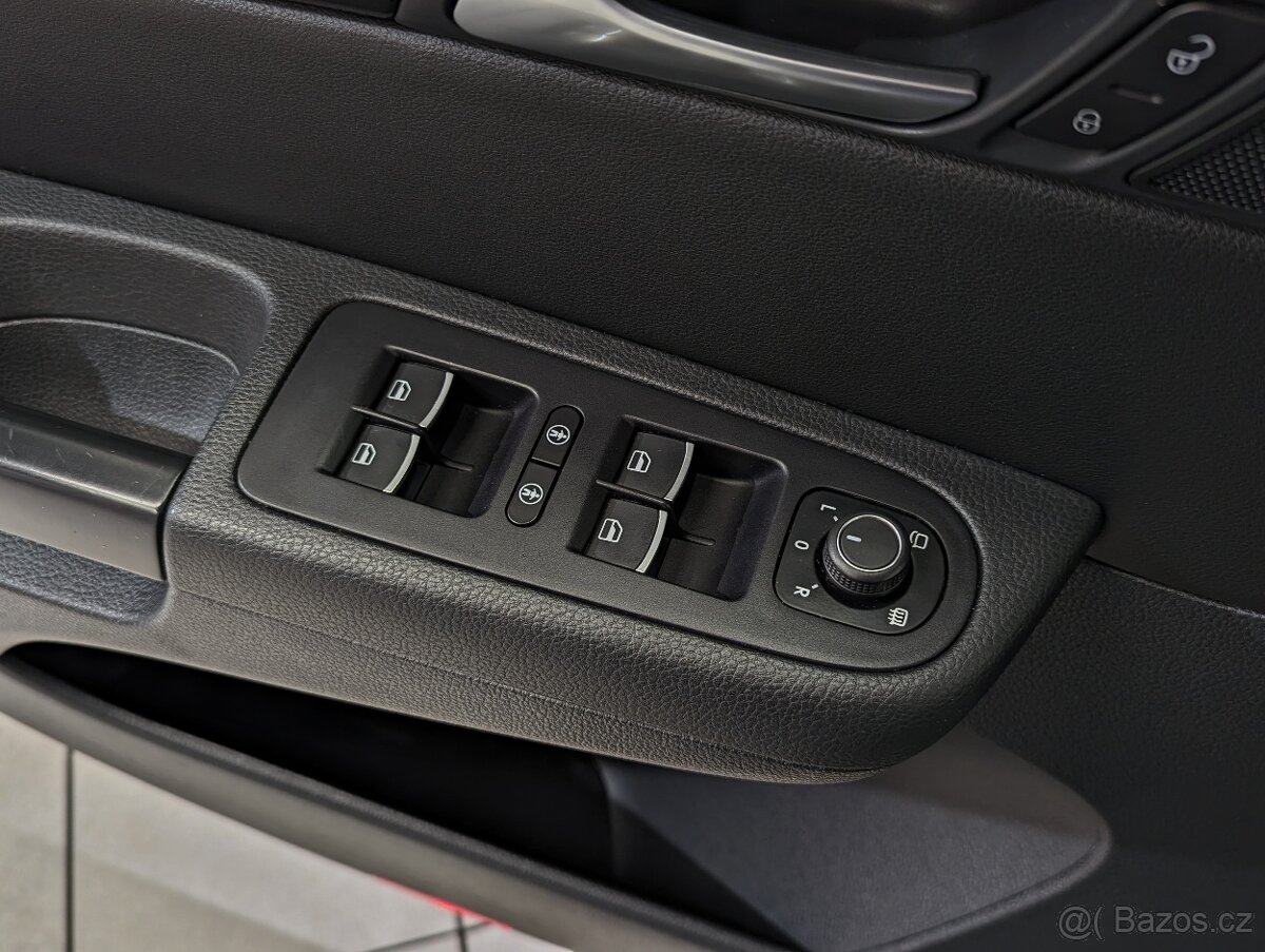 Volkswagen Sharan 2.0 TSi 162kW DSG, 7 MÍST, HIGHLINE, DPH - 17