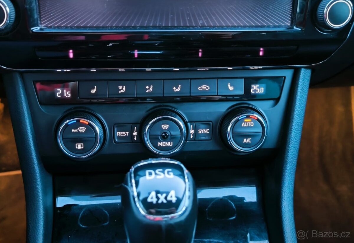 ŠKODA SUPERB 2.0 Tsi 206 Kw DSG 4x4 - 17