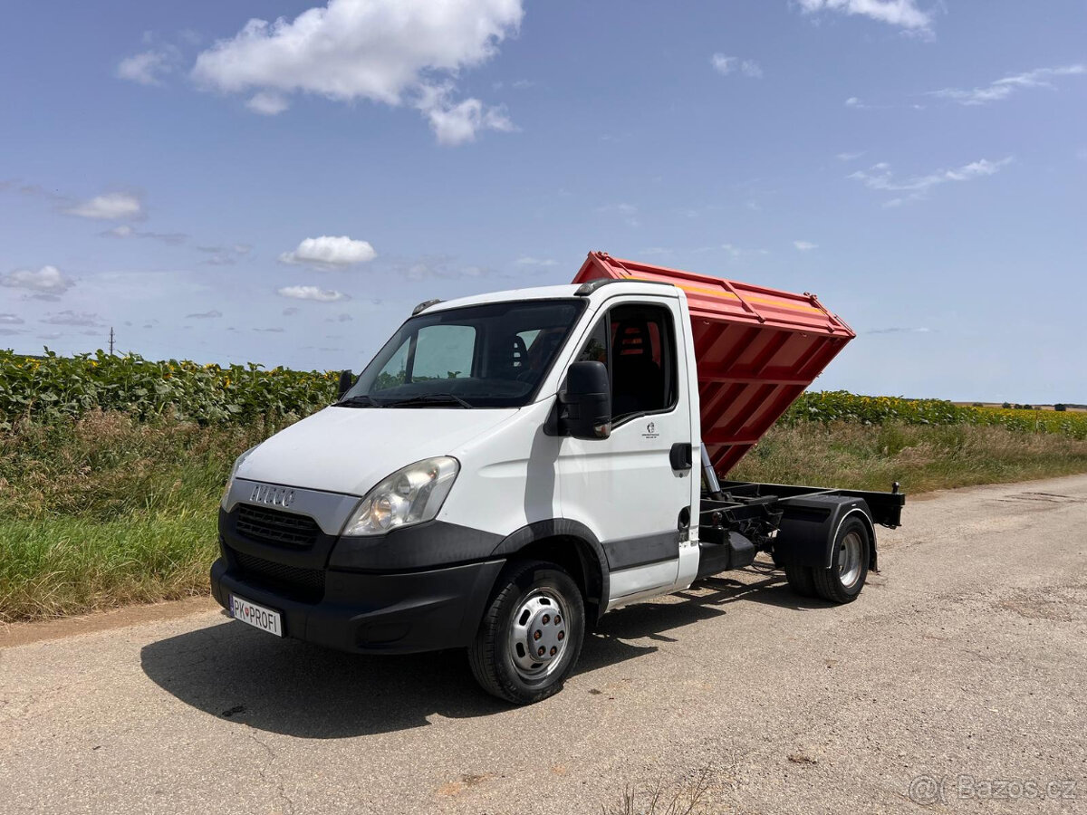 IVECO DAILY 2.3D 2013-TROJSTRANNÝ VYKLÁPAČ - 17