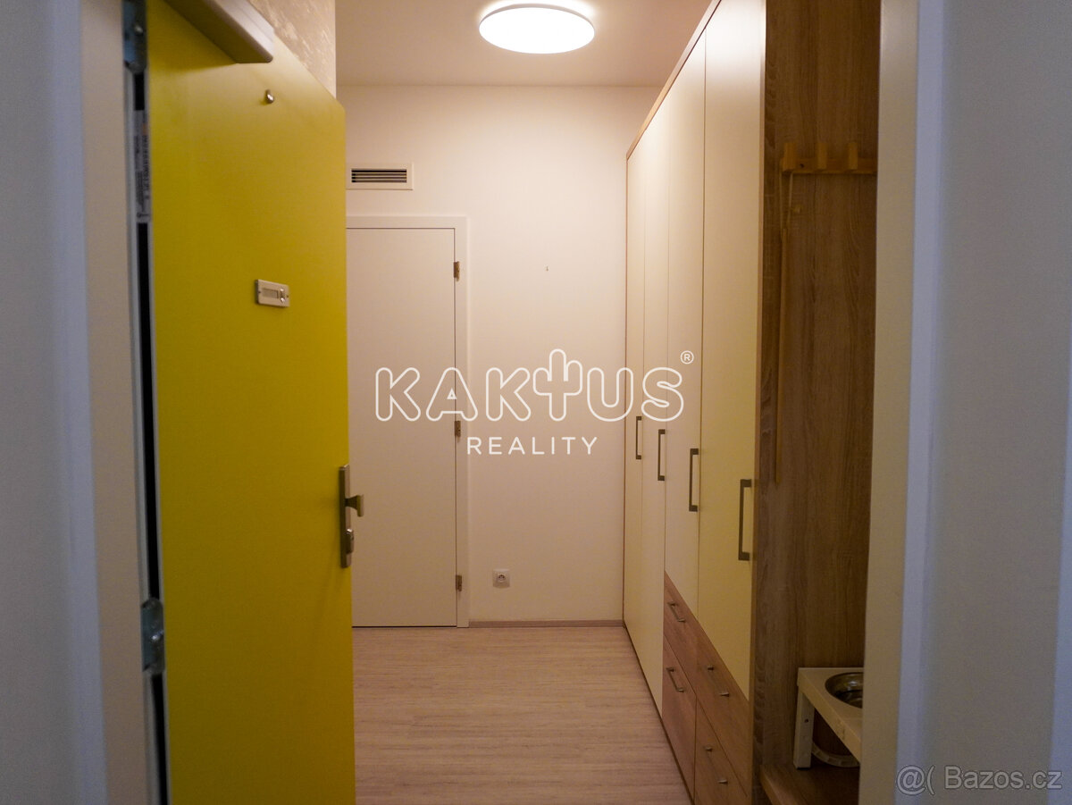 Prodej moderního bytu 1+kk, ul. Střední 622/34, Brno - 17