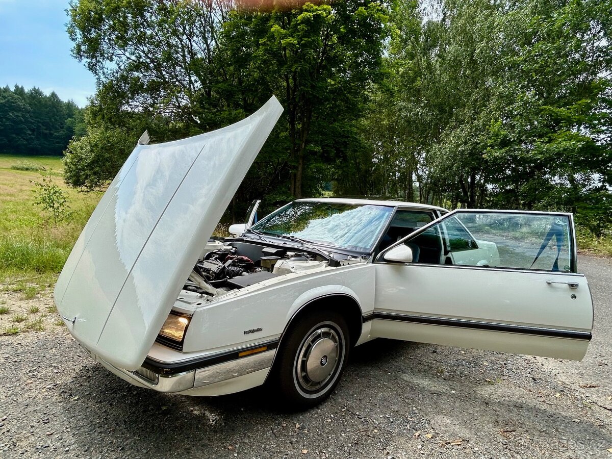 BUICK Le Sabre Coupé - 17