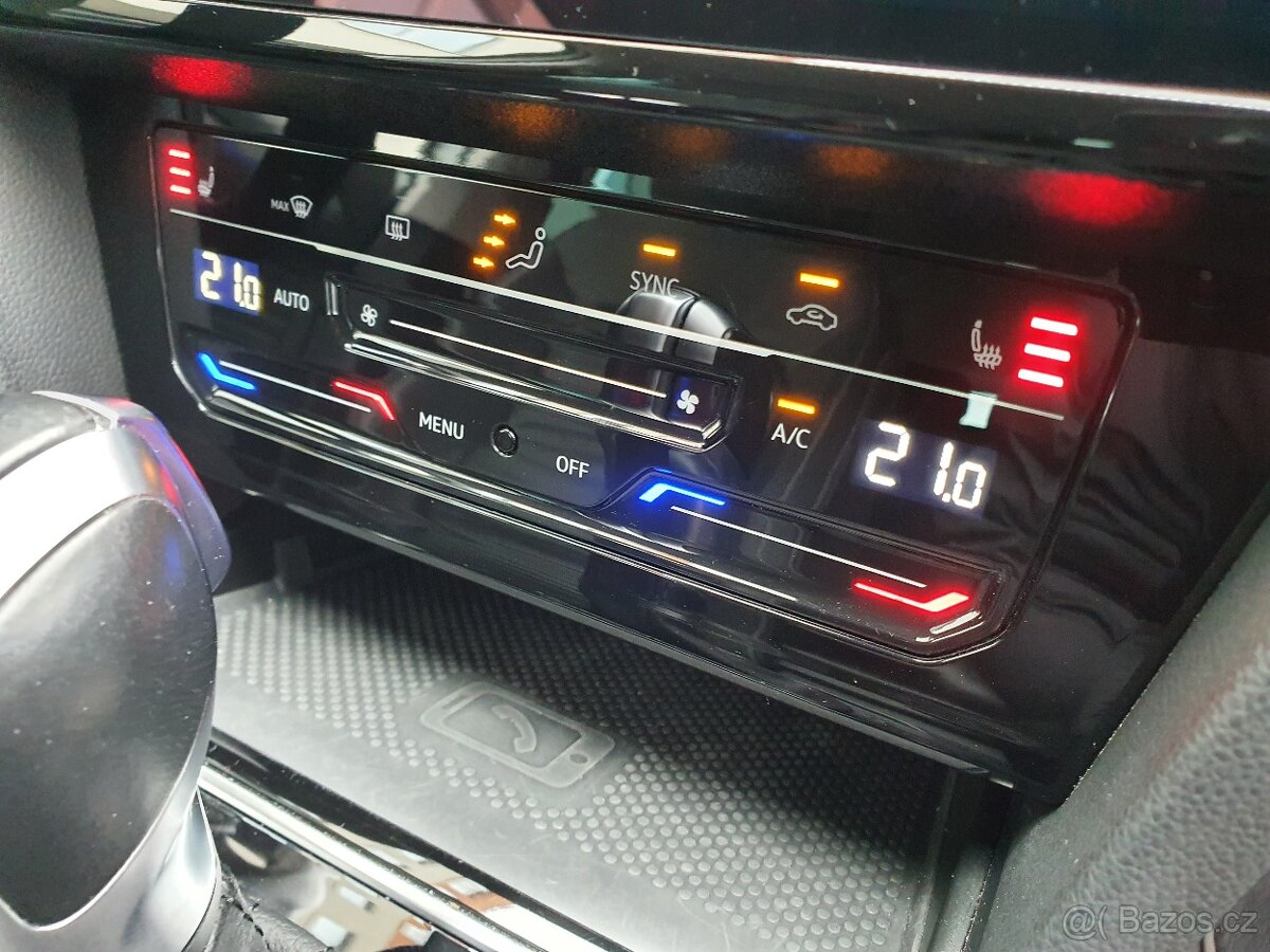 VW Passat GTE Variant 1.4TSI 160kW DSG - záruka Autodraft - 17