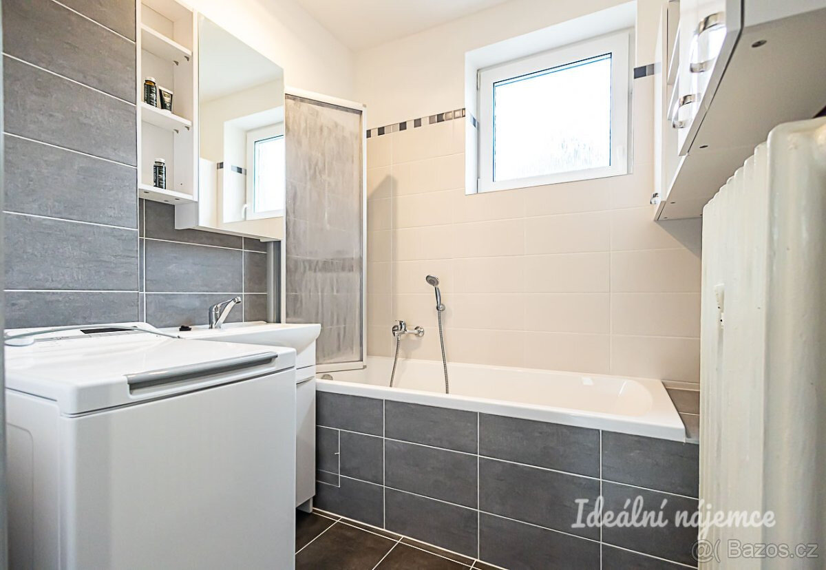 Pronájem bytu 4+kk, Jeremenkova, Podolí, 39500 Kč/měs, 94 m2 - 17