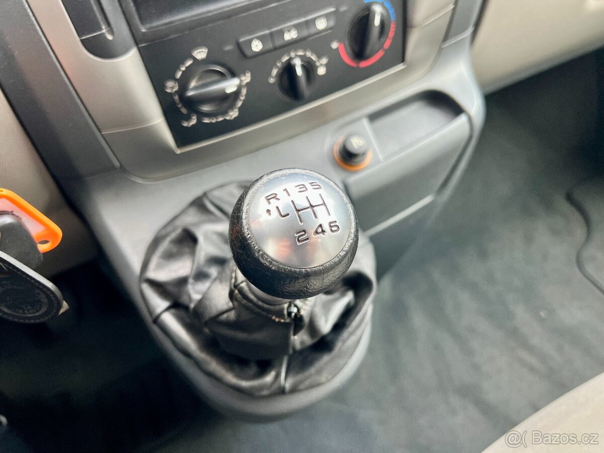 Peugeot Expert Tepee 2,0 KLIMA / TAŽNÉ / 2007 - 17