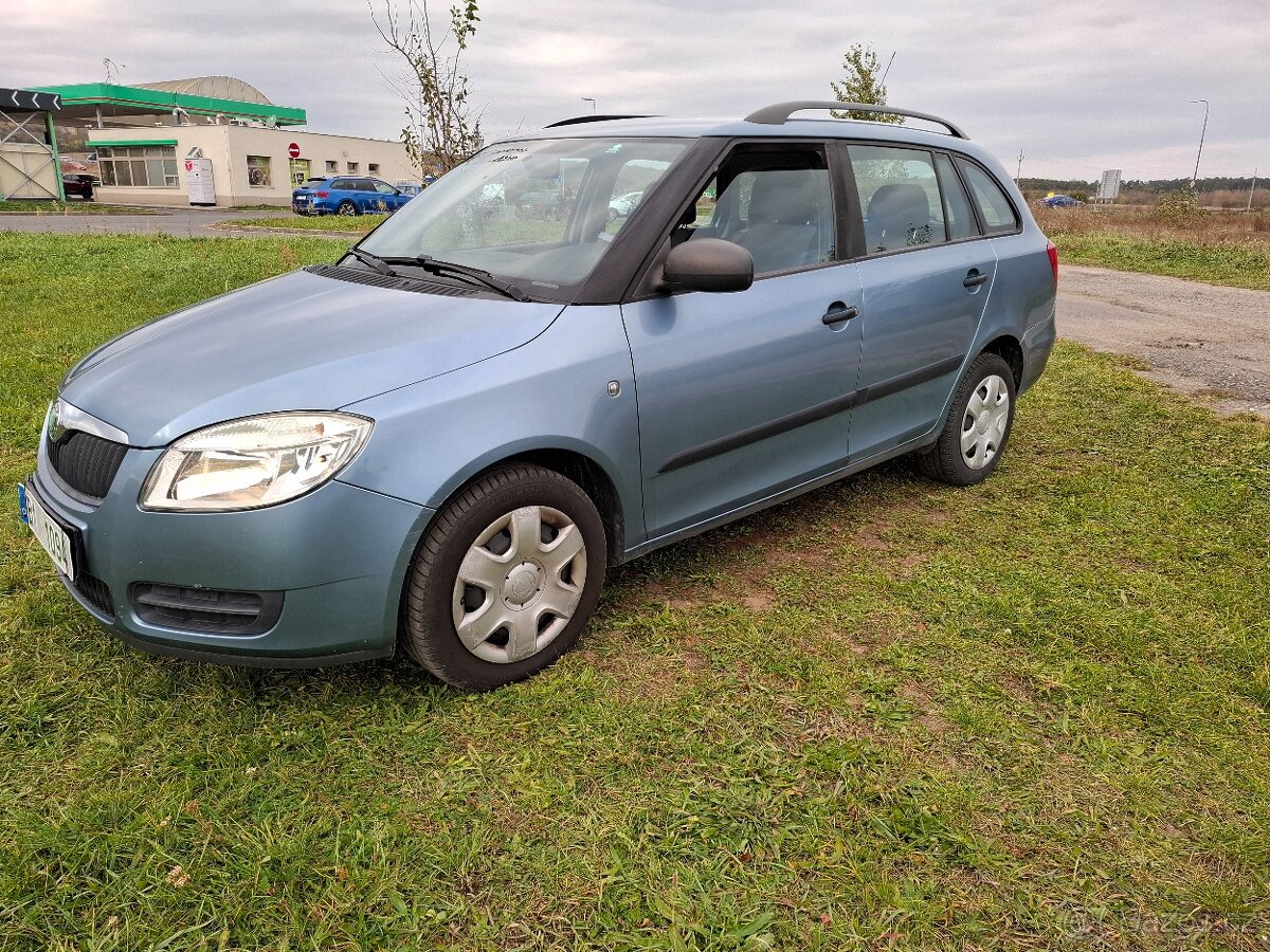 Škoda Fabia II 1.2 Kombi Klima Model 2009./ - 17