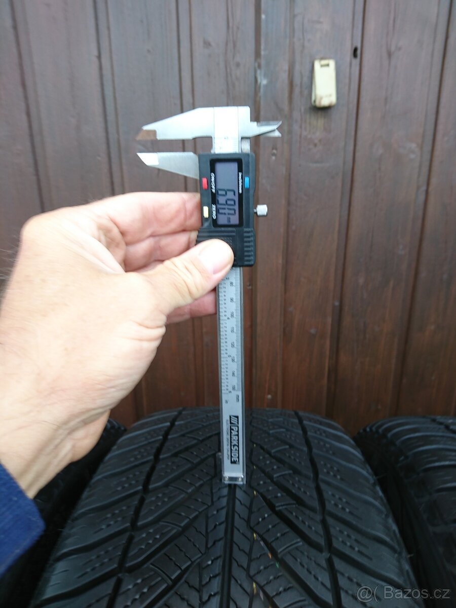 BMW 5 G30,31 18" M 662 originální zimní kola 245/45/18 5x11 - 17