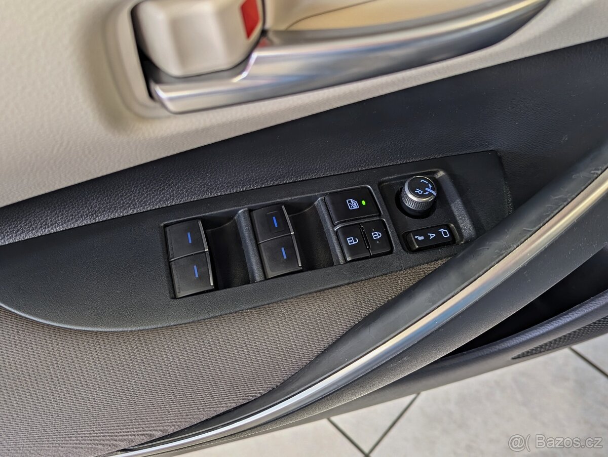 Toyota Corolla 1.6 Valvematic 97kW COMFORT ČR - 17