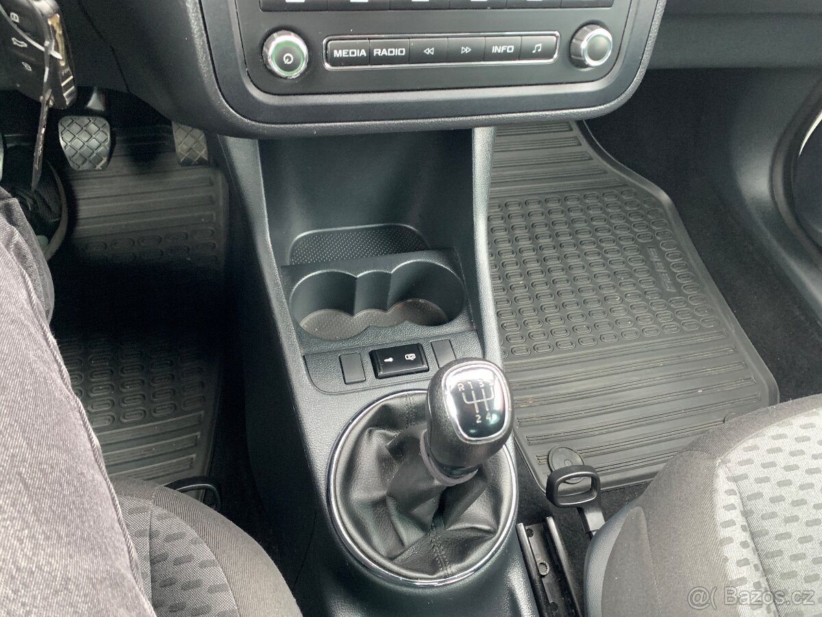 ŠKODA FABIA 1.6 TDI AMBITION - 17