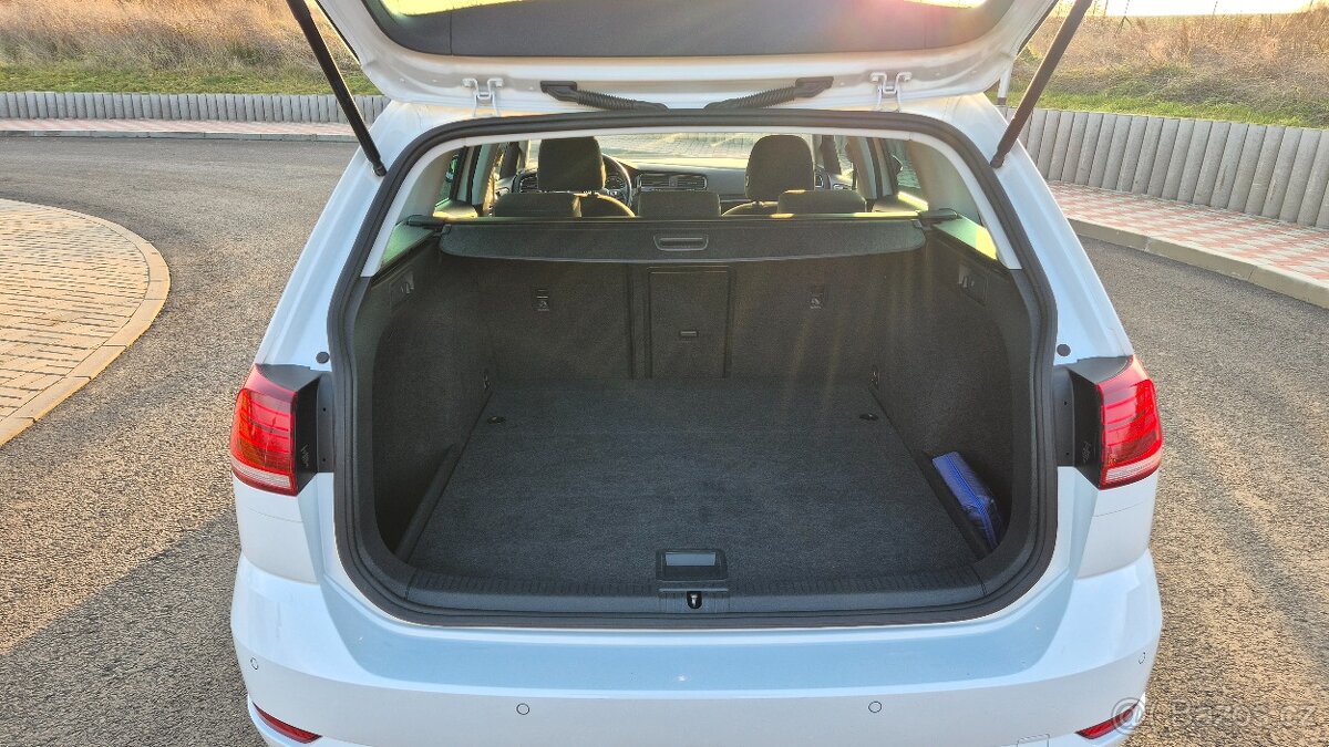Golf VII 1,0 tsi 85kw, 2020, velmi pěkný - 17