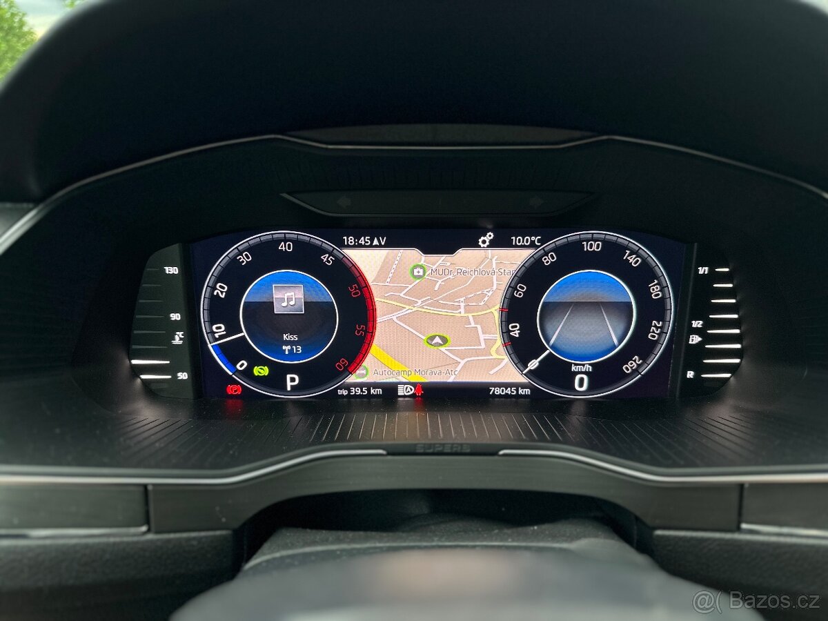 Superb Scout 3 Combi 2.0 TDI 140kw 4x4 DSG - 17