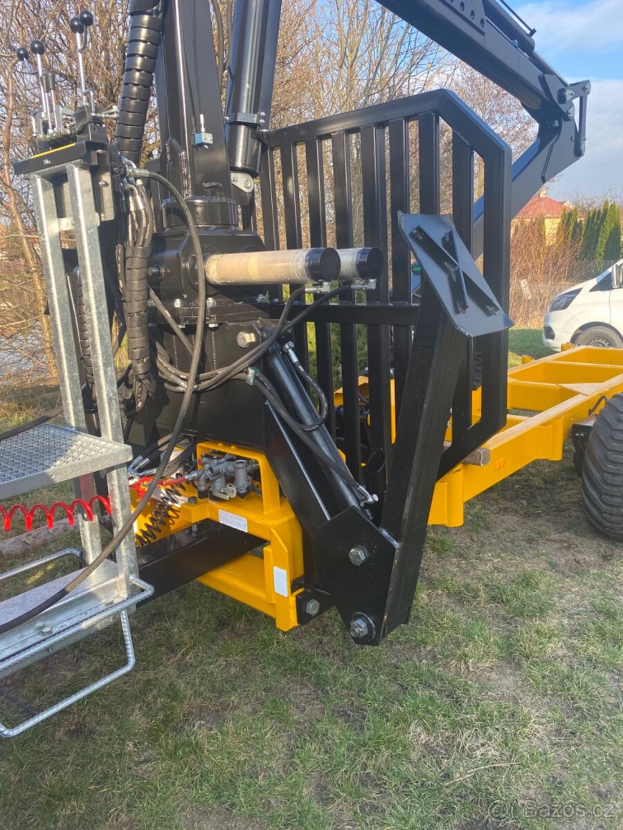 Prodám vyvážecí vlek Forestma 10T s HR Möre Maskiner 7070 - 17