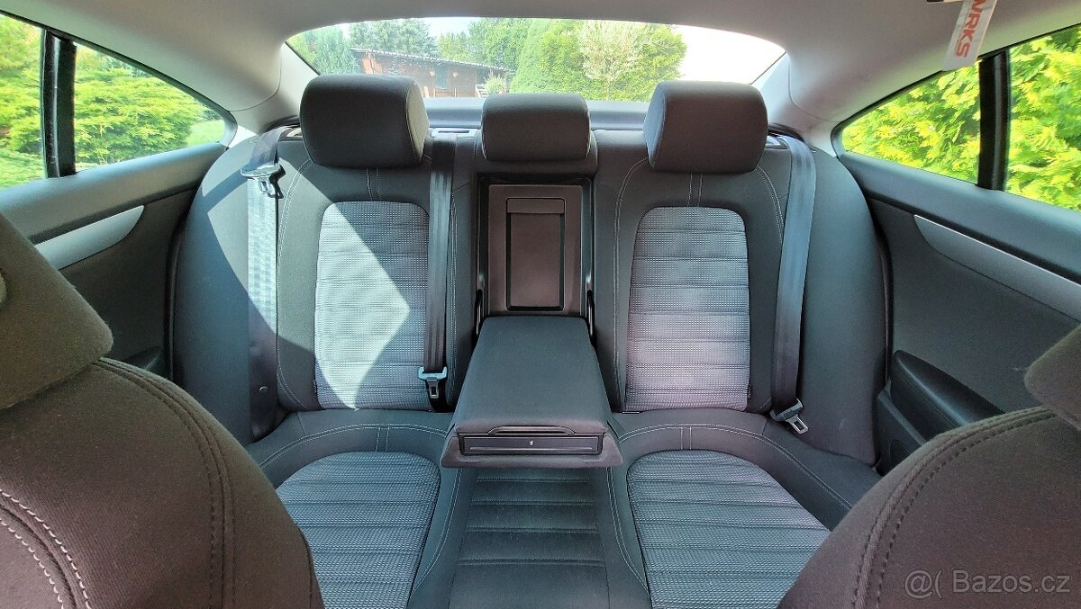 Prodám VW Passat CC 2.0 tdi R-Line - 17