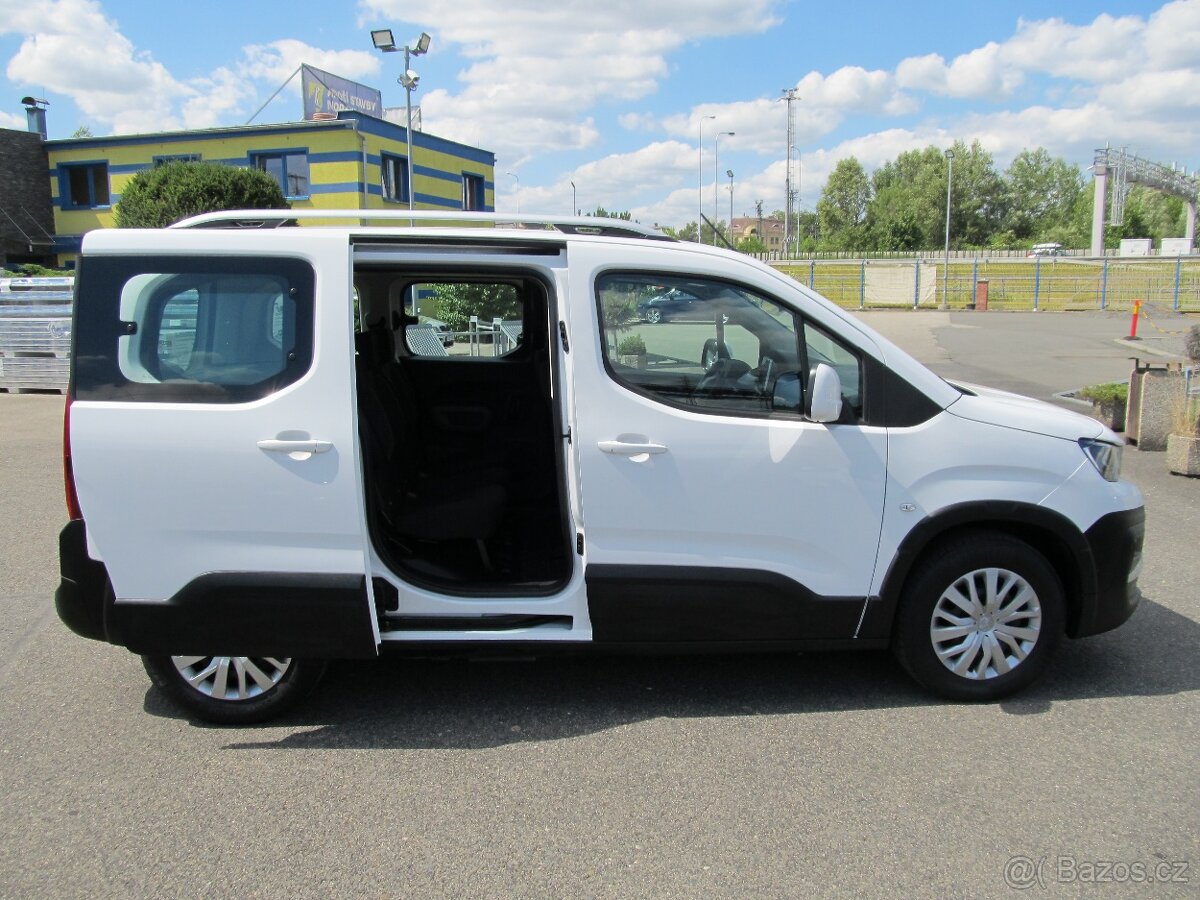 Peugeot Rifter 1.5 BlueHDi 5 míst ČR 1.maj - 17