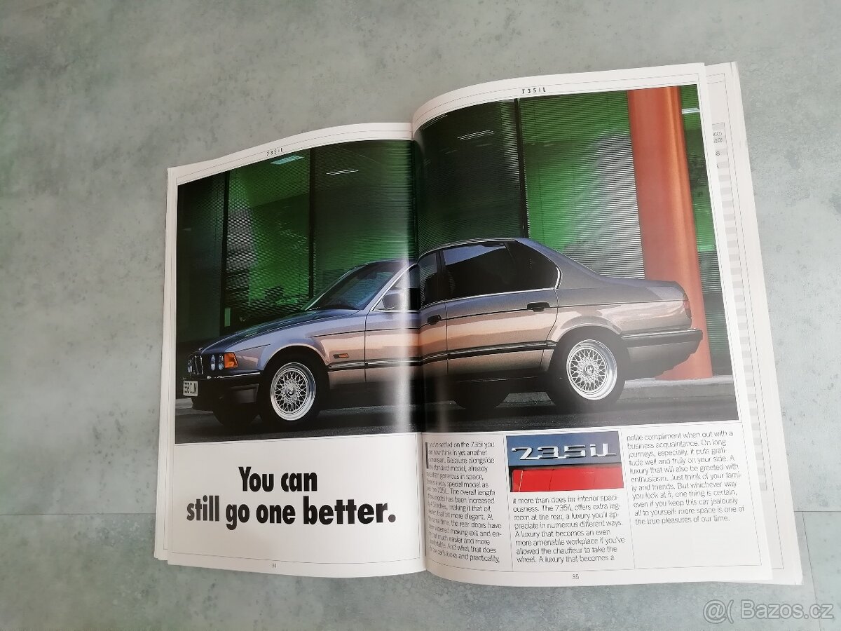 BMW E32 -složky s katalogy 1987 v angličtině - 17