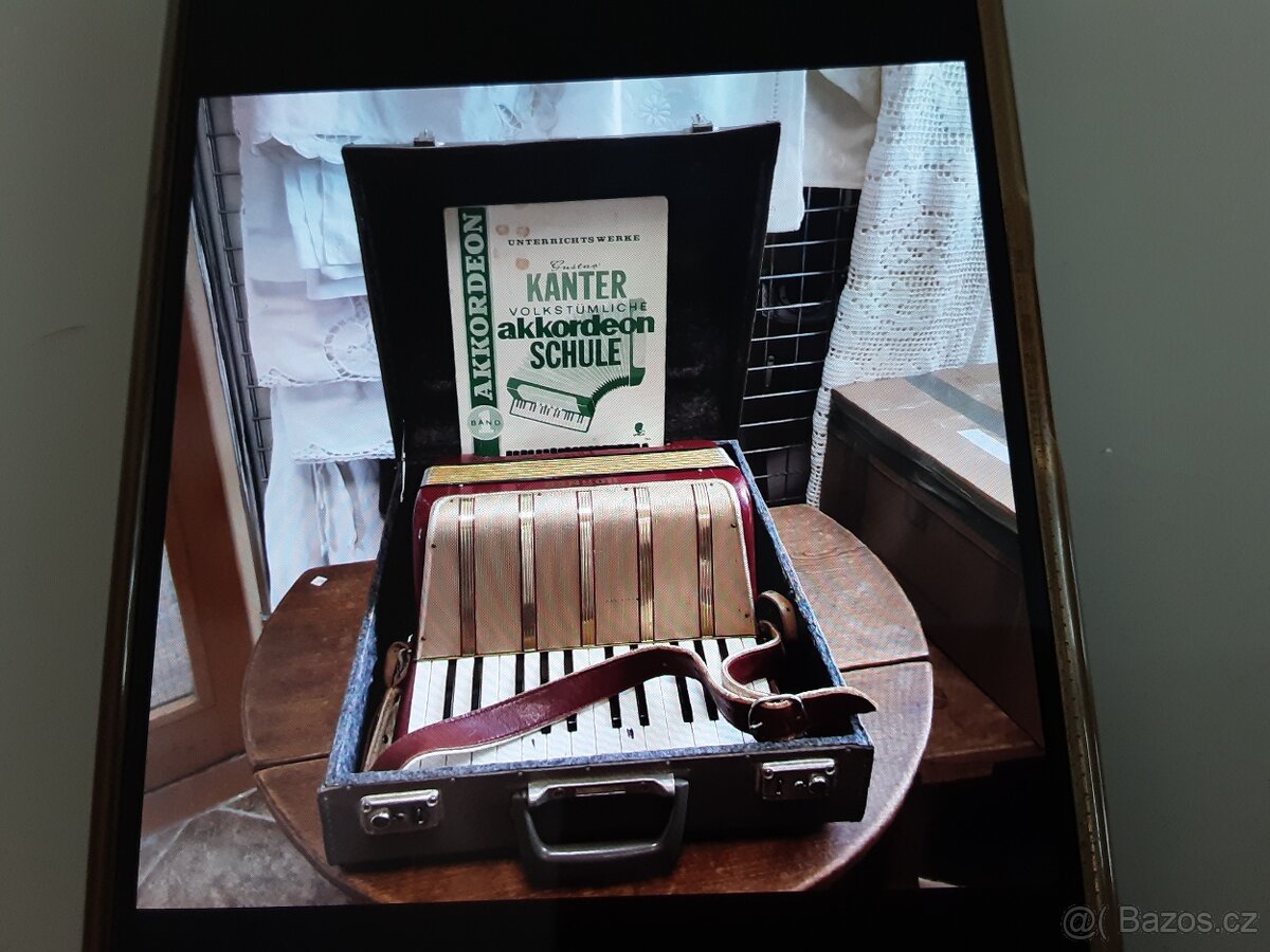 Akordeon Hohner 40 - 17
