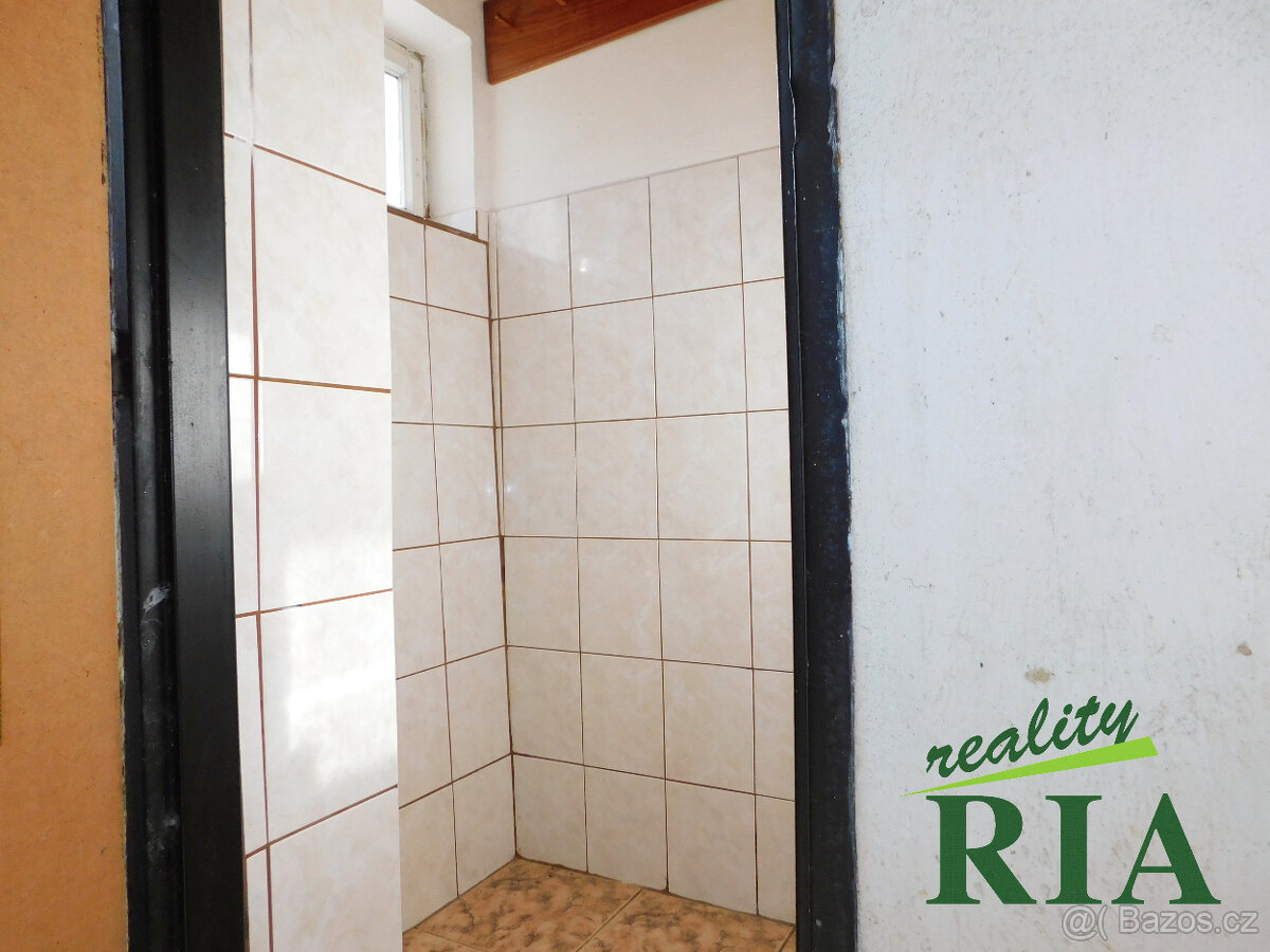 Křečhoř-Kutlíře 6km Kolín chata 2+kk na vl.pozemku 375m2 - 17