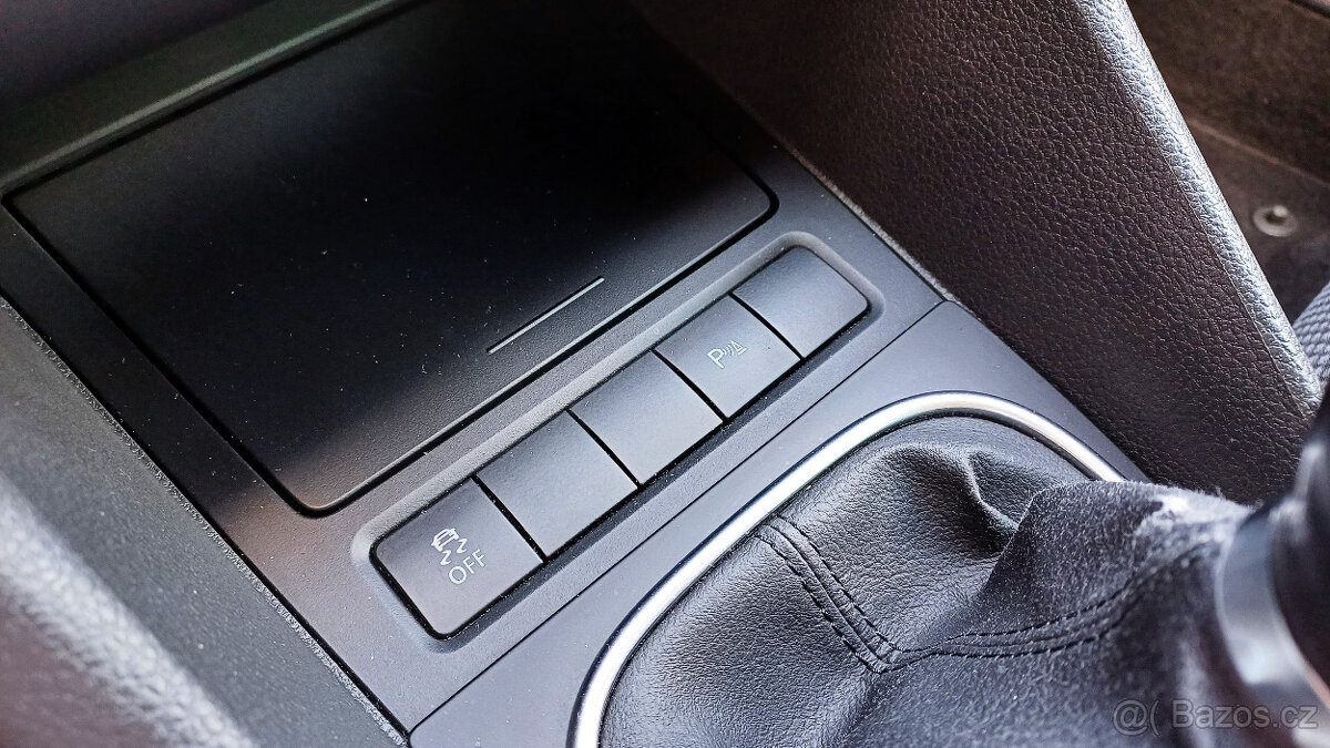 VW Golf Variant 1.4TSI 90kW COMFORTLINE-prav.servis-NEHAVAR- - 17