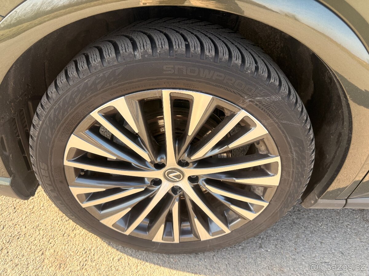 Lexus RX 450h+ EXECUTIVE AWD 1.majitel ČR, záruka - 17