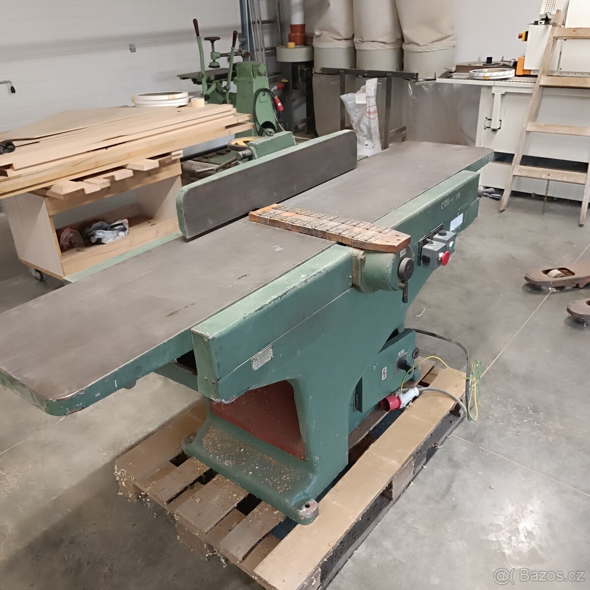 Truhlařske stroje - 17