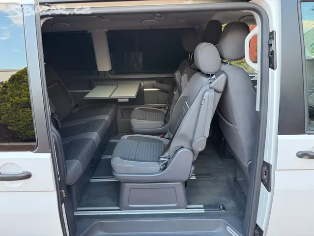 VW Multivan 2.0 TDI 103kW,Edition,2014,Webasto,1.Majitel. - 17