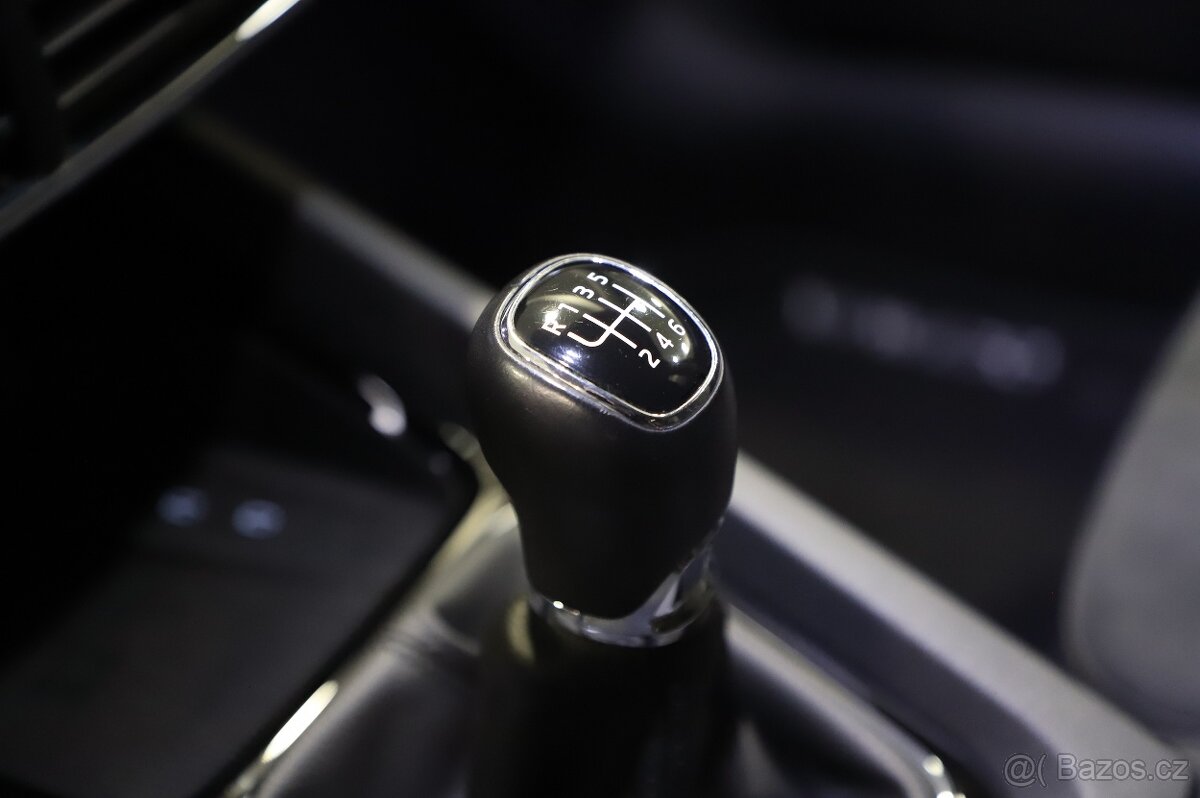 Škoda Octavia 4 Combi TSI 110kW / 2 roky plná záruka v ceně - 17