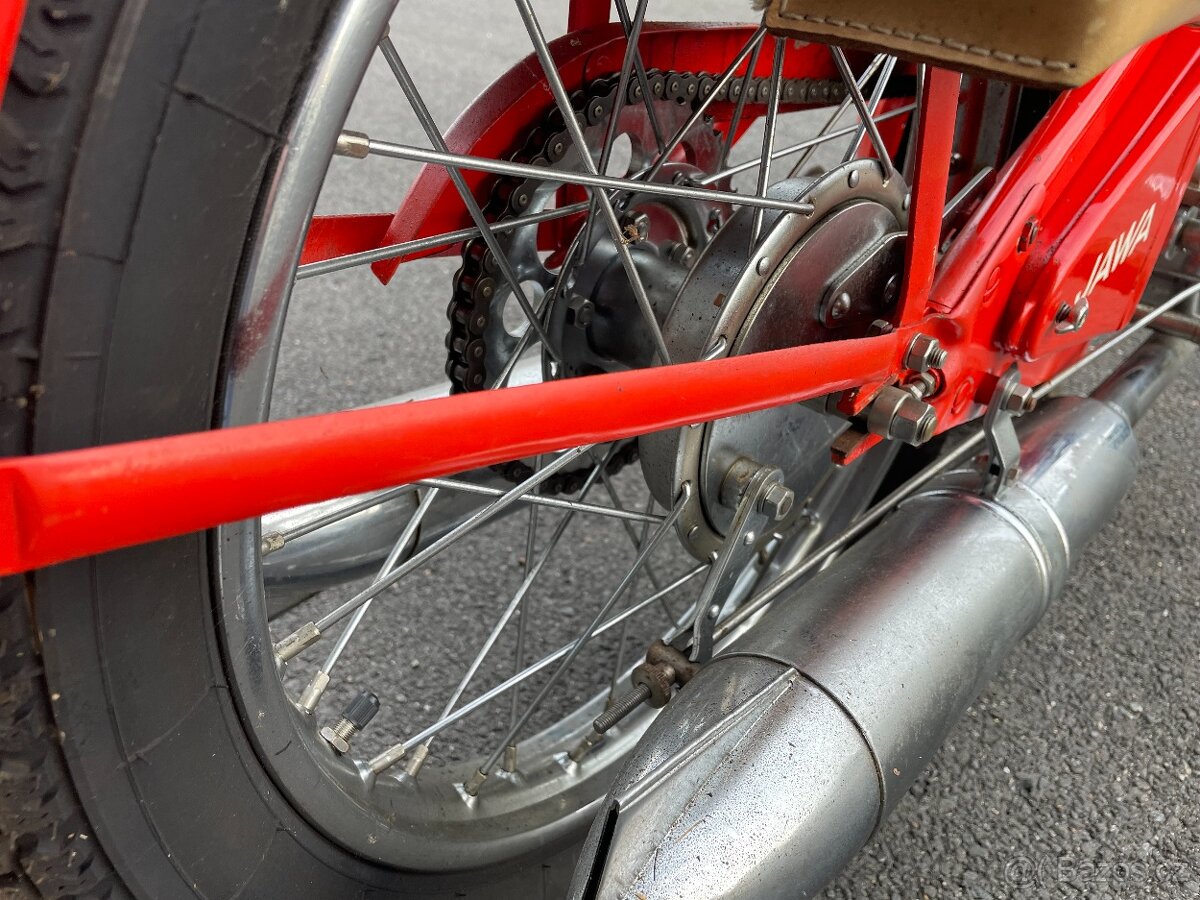 Jawa 250 Speciál - 17