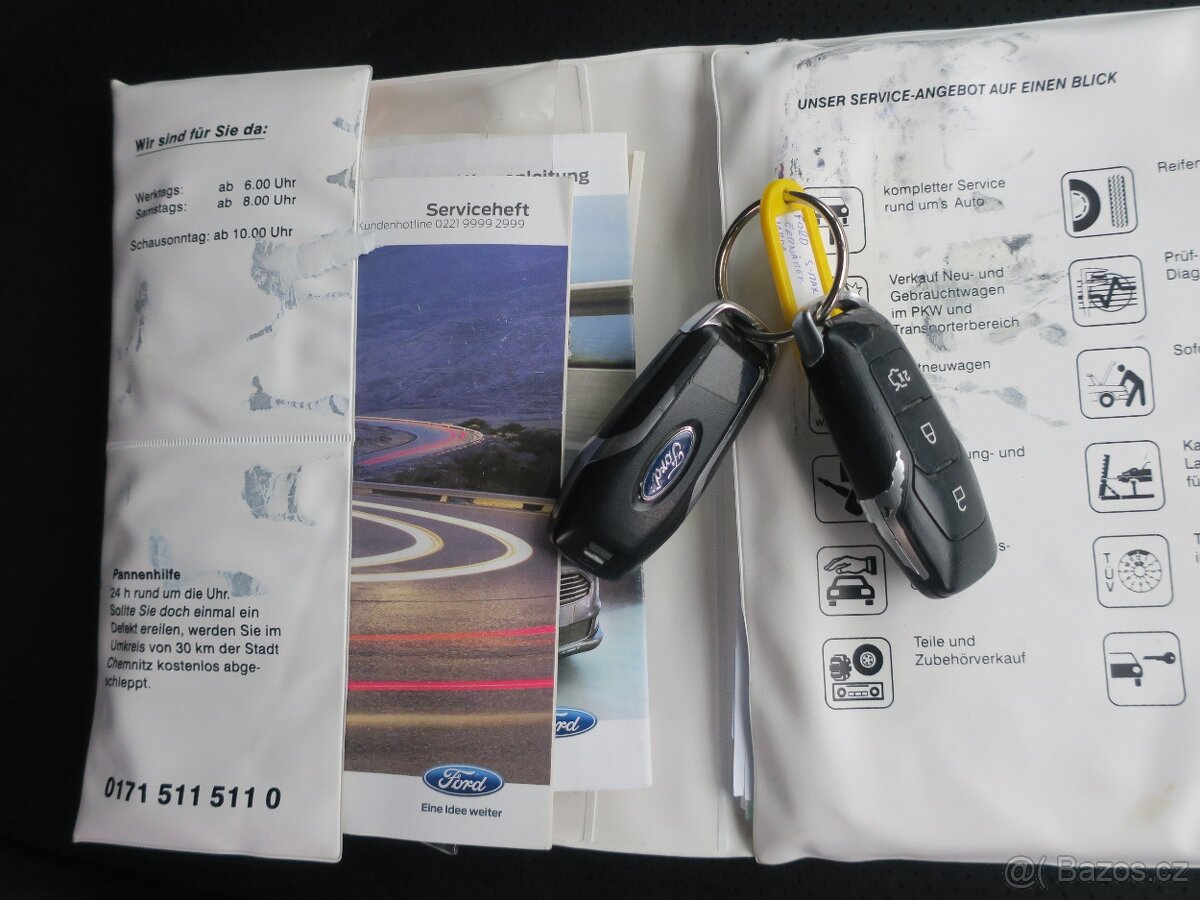 Ford S-Max Titanium ST-line 7-míst - 17