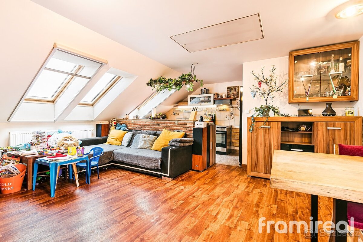 Prodej rodinného domu 297 m², Brno - Bystrc, ev.č. 01929 - 17