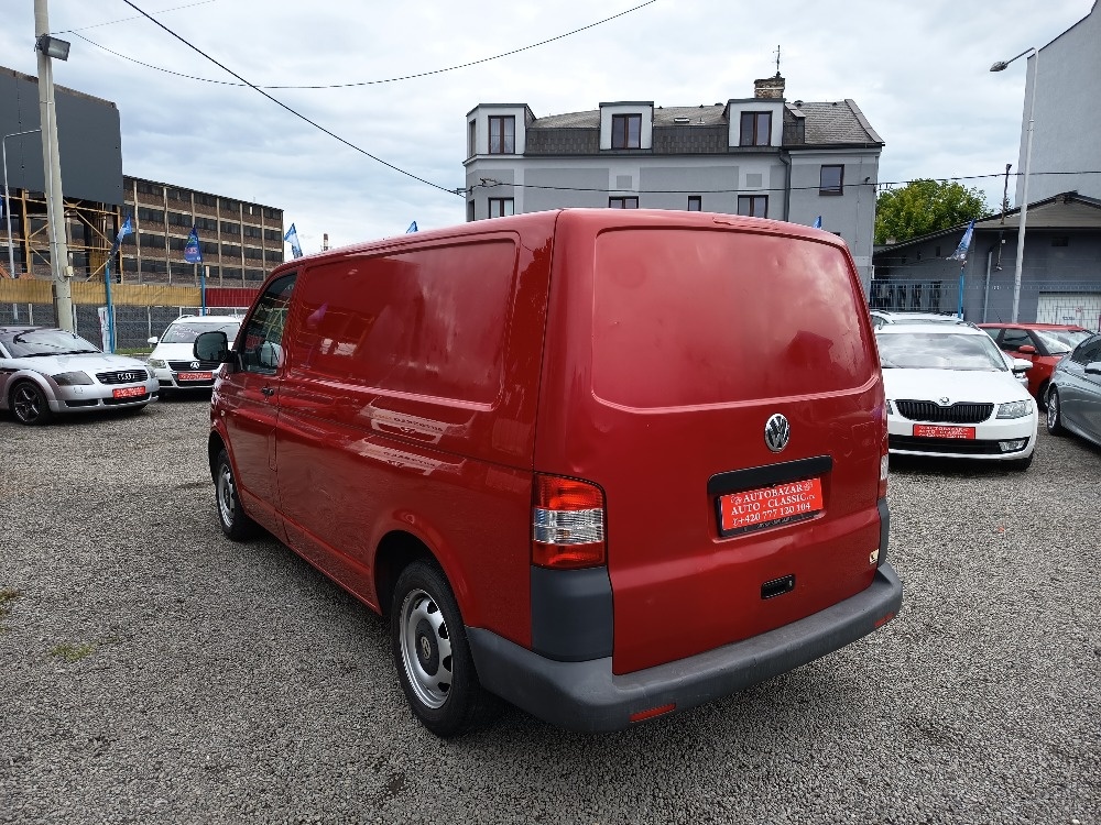VOLKSWAGEN Transporter 2,0TDI 3-místný - 17