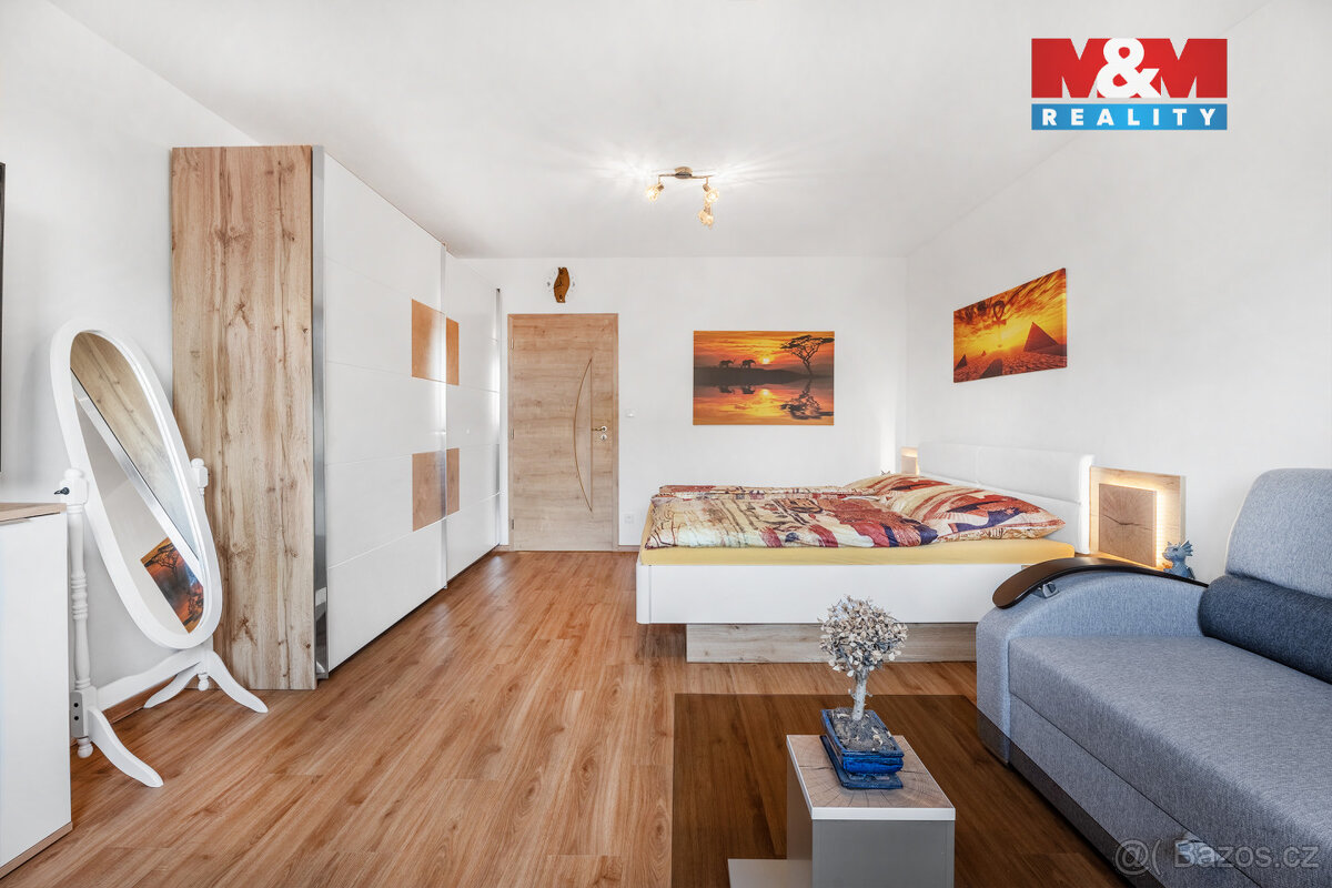 Prodej rodinného domu v obci Veleň, ul. U Skalky - 17