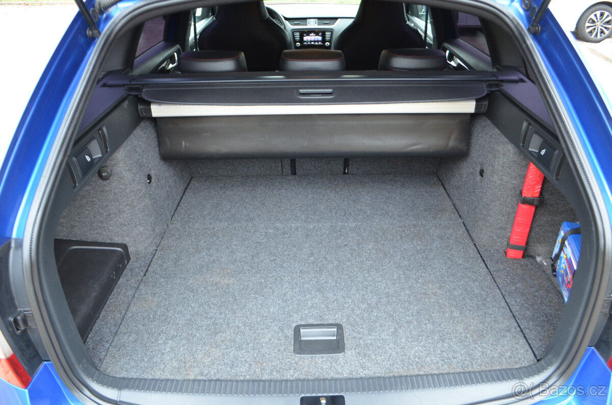 PRODÁM ŠKODA OCTAVIA 2.0TSI RS COMBI 2014 MANUÁL - 17