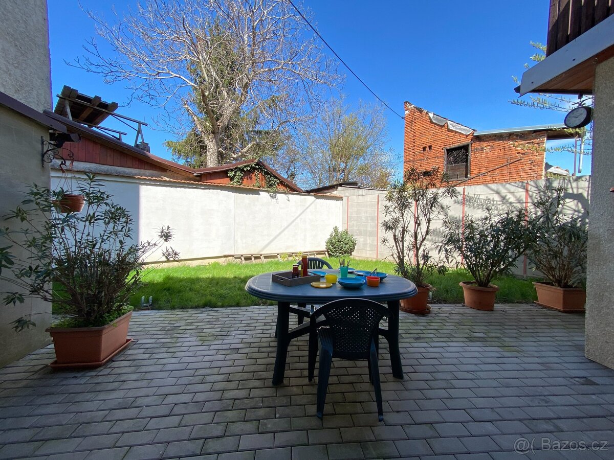 Prodej rodinného domu – bydlení i podnikání v Holešově - 17