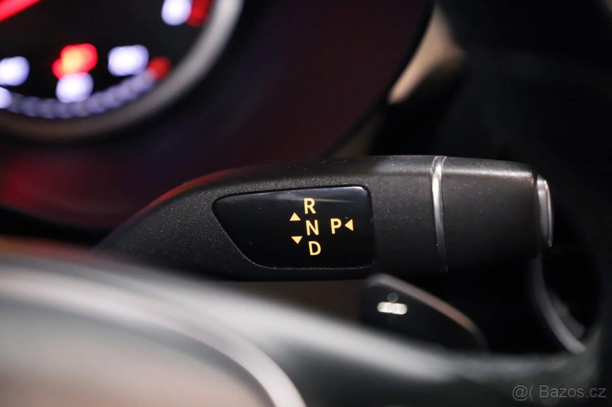 Mercedes-Benz GLC220d 125kW 4x4 - otevřeno celý víkend do 20 - 17