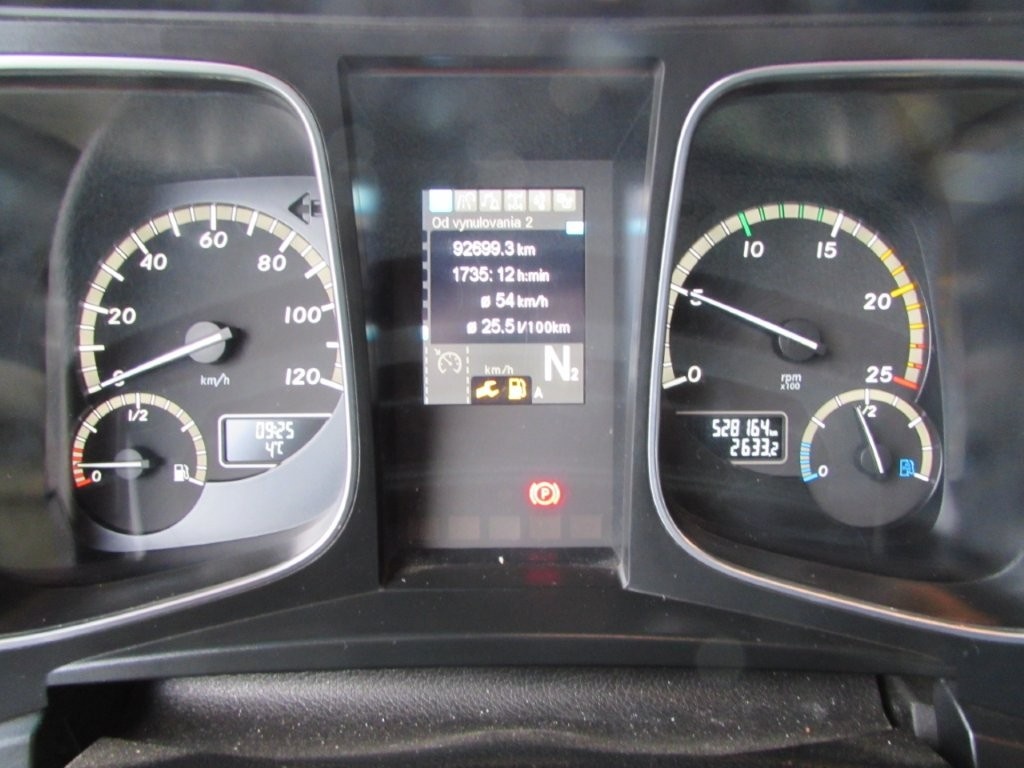 MERCEDES BENZ Actros 1845 Mega - 17