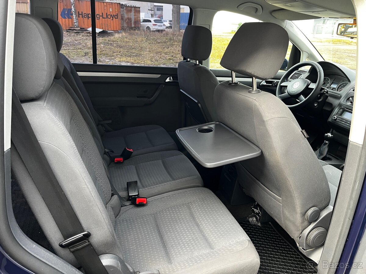 Volkswagen Touran 1,9TDi 7 míst 77kW - 17