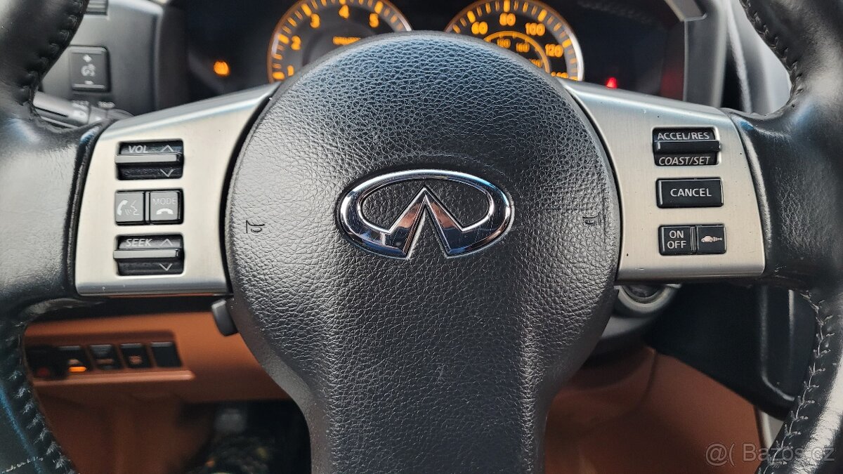 Prodám Infiniti FX45 - 17